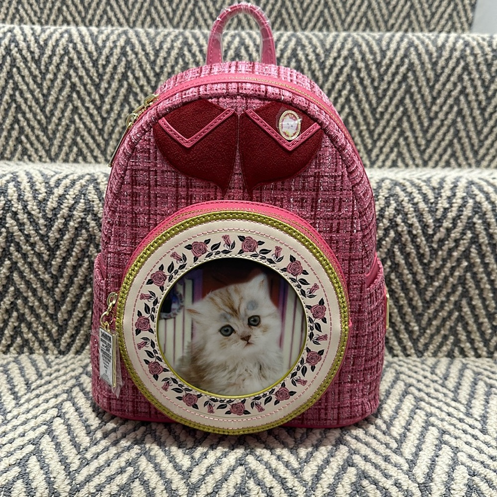 Loungefly Harry Potter Dolores Umbridge Lenticular Mini Backpack pink tweed